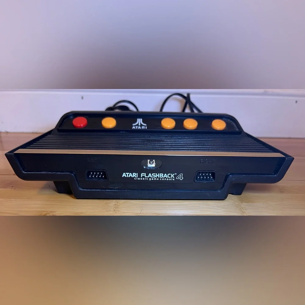 Atari Flashback 4 Classic Game Console W/Joysticks, Batch Code 03/2013|Untested